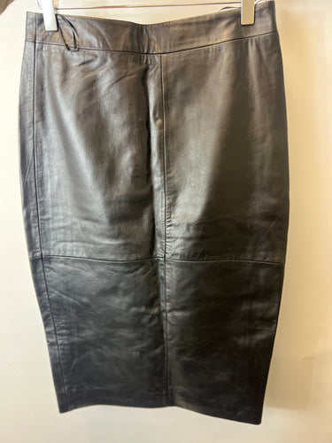 Imperfect Sonder Leather Skirt (size 8) - chichappensboutique