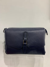 Load image into Gallery viewer, The Manhattan Leather Handbag (various colours) - chichappensboutique