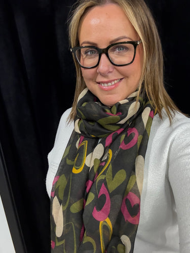 Lightweight Heart Scarf (various colours) - chichappensboutique