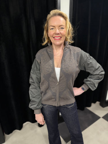 Chamonix Bomber Knit (various colours)