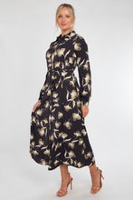 Load image into Gallery viewer, Winter Floral Maxi Dress - chichappensboutique