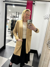 Load image into Gallery viewer, The Miranda Cardigan (various colours) - chichappensboutique
