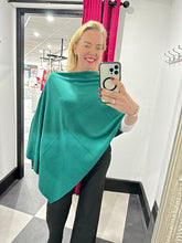 Load image into Gallery viewer, Super Soft Poncho (various colours) - chichappensboutique