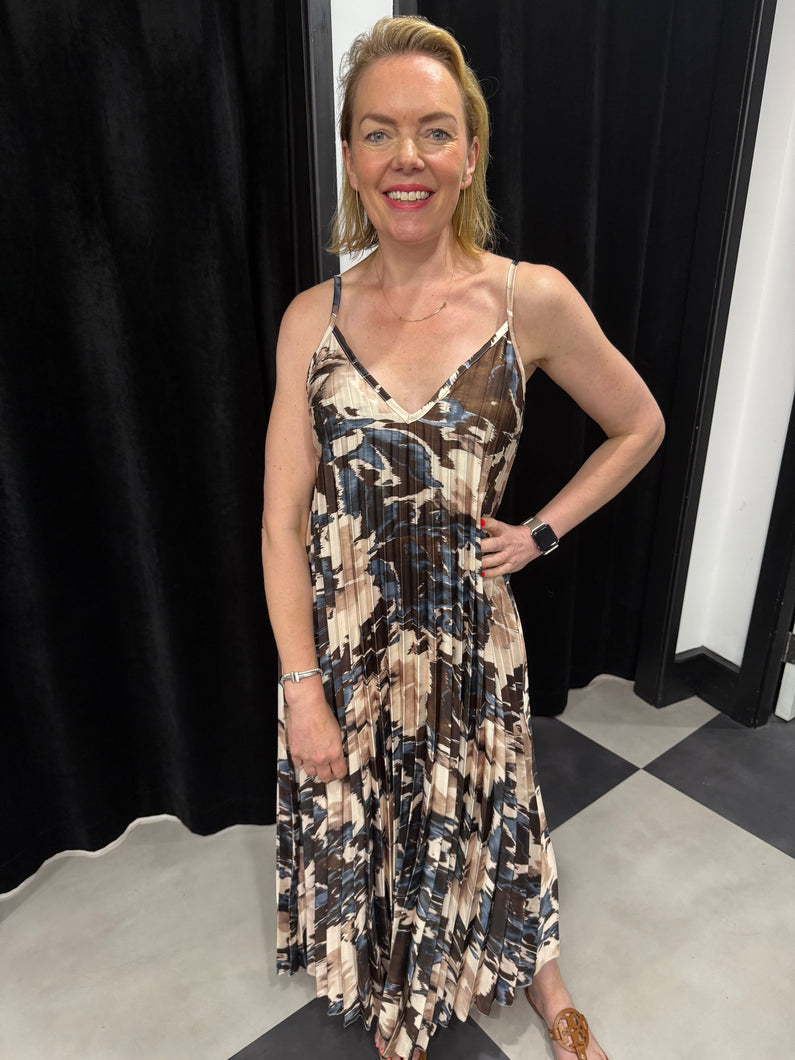 The Payton Pleat Dress (various colours)