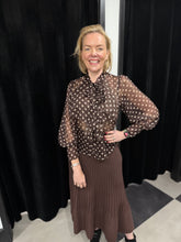 Load image into Gallery viewer, Polka Dot Blouse (various colours) - chichappensboutique