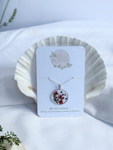 Load image into Gallery viewer, Wild Botania Necklace N1 (various colours) - chichappensboutique