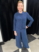 Load image into Gallery viewer, Navy Lightweight Shacket - chichappensboutique