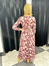 Load image into Gallery viewer, Sienna Stella Maxi Dress - chichappensboutique