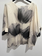 Load image into Gallery viewer, Tulip Blouse (various colours)