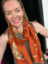 Load image into Gallery viewer, Luxe Thistle Scarf (various colours) - chichappensboutique