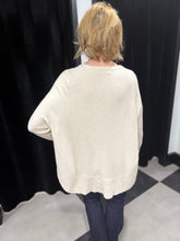 Load image into Gallery viewer, Curved Pocket Knit (various colours)