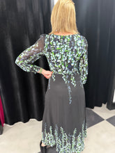 Load image into Gallery viewer, Lilly of the Valley Dress - chichappensboutique