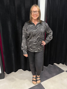 The Contour Satin Feel Shirt - chichappensboutique
