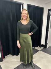 Load image into Gallery viewer, Bias Cut Skirt (various colours) - chichappensboutique