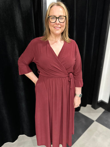 The Isabella Dress (new plain colours) - chichappensboutique