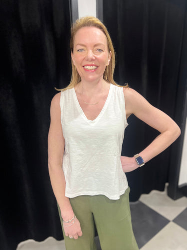 Dreams Sleeveless Top (various colours) - chichappensboutique