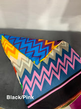 Load image into Gallery viewer, Zig Zag Scarf - chichappensboutique