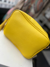 Load image into Gallery viewer, City Crossbody Bag - chichappensboutique
