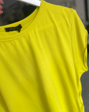 Load image into Gallery viewer, Essential Cap Sleeve Top (Various colours) - chichappensboutique