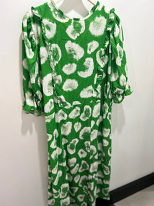 Extra Chic Emerald Smudge Midi - chichappensboutique