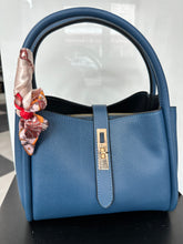 Load image into Gallery viewer, The Lille Bag (various colours) - chichappensboutique