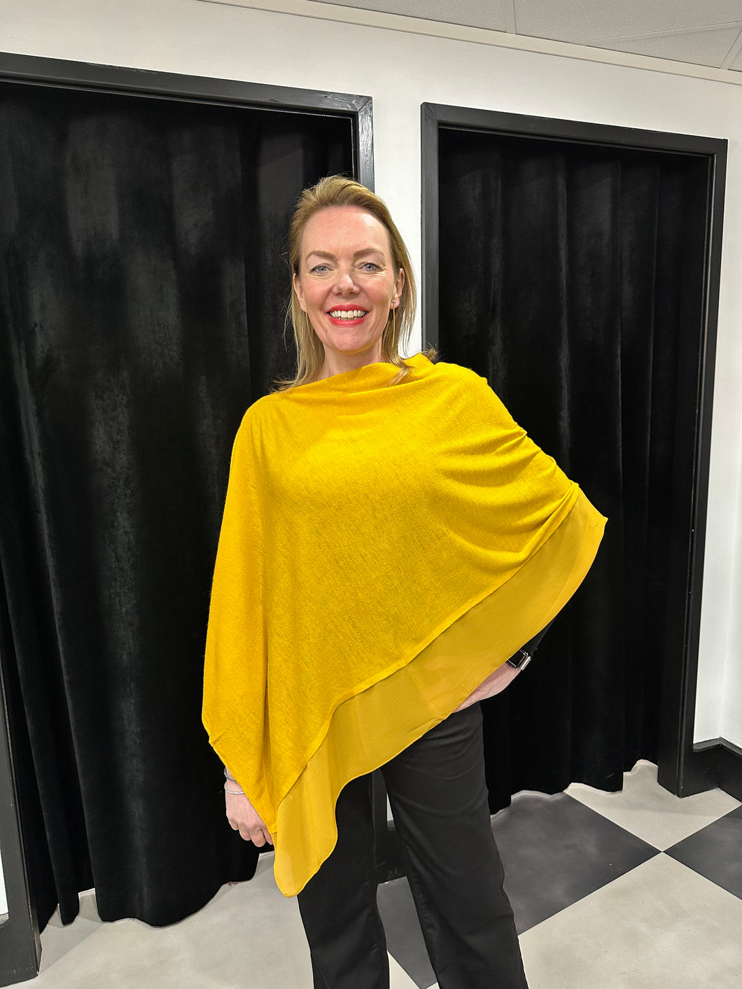 Chiffon Edge Poncho (various colours) - chichappensboutique