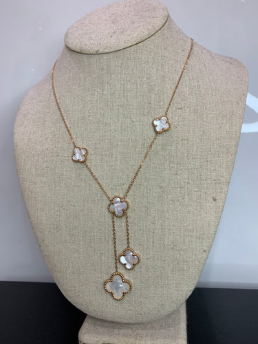 Rose Gold Clover Necklace - chichappensboutique