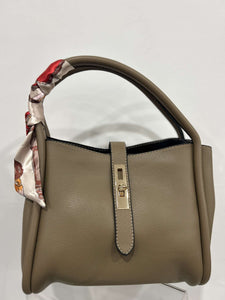 The Lille Bag (various colours) - chichappensboutique