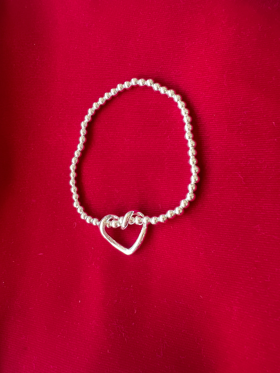 Heart Stretch Bracelet - chichappensboutique