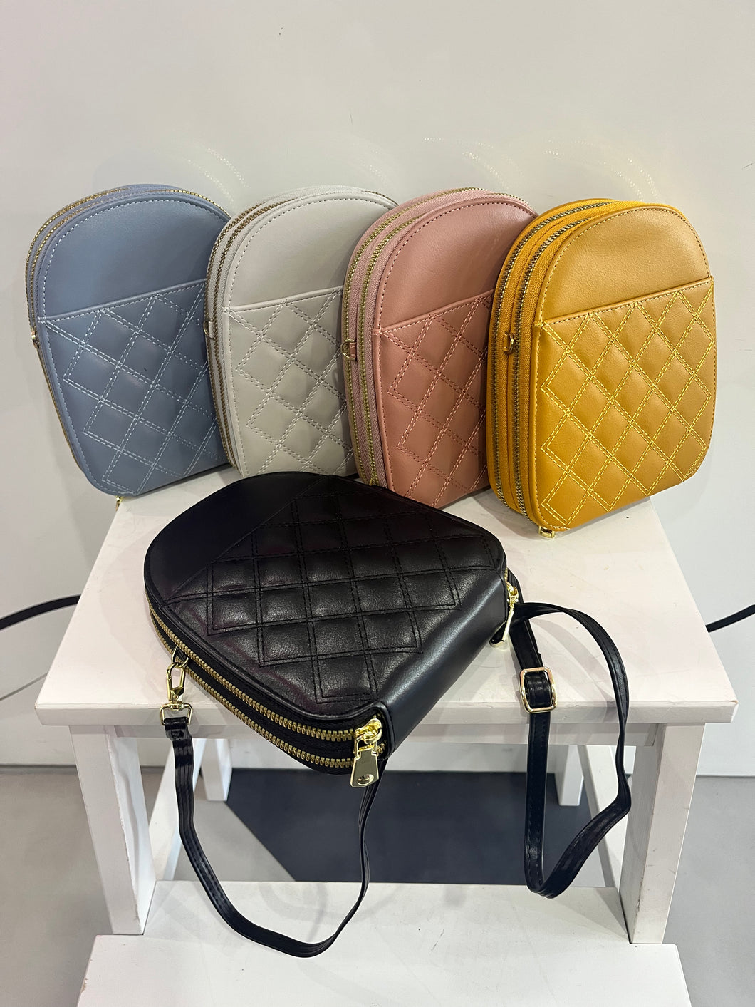 Mini Backpack Style Crossbody chichappensboutique