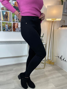 Bum Sculpting Jeans (various colours) - chichappensboutique