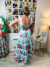 Load image into Gallery viewer, Tropical Blossom Dress - chichappensboutique