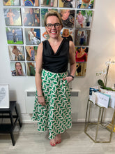 Load image into Gallery viewer, Kiely Pocket Skirt (various colours) - chichappensboutique
