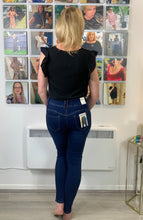 Load image into Gallery viewer, Bum Sculpting Jeans (various colours) - chichappensboutique