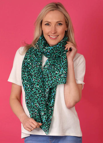 Mini Animal Green Scarf - chichappensboutique