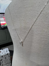 Load image into Gallery viewer, Diamanté Oval Necklace - chichappensboutique