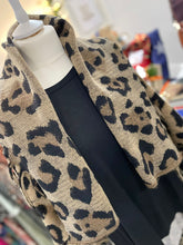 Load image into Gallery viewer, Leopard Fringe Waistcoat - chichappensboutique