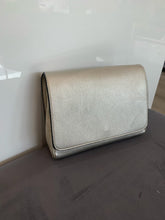 Load image into Gallery viewer, Macy Leather Crossbody Bag - chichappensboutique