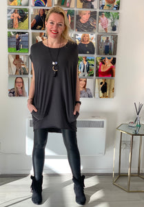 Essential Longline T (new colours) - chichappensboutique