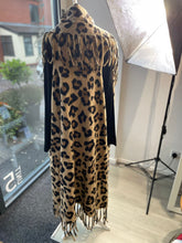 Load image into Gallery viewer, Leopard Fringe Waistcoat - chichappensboutique